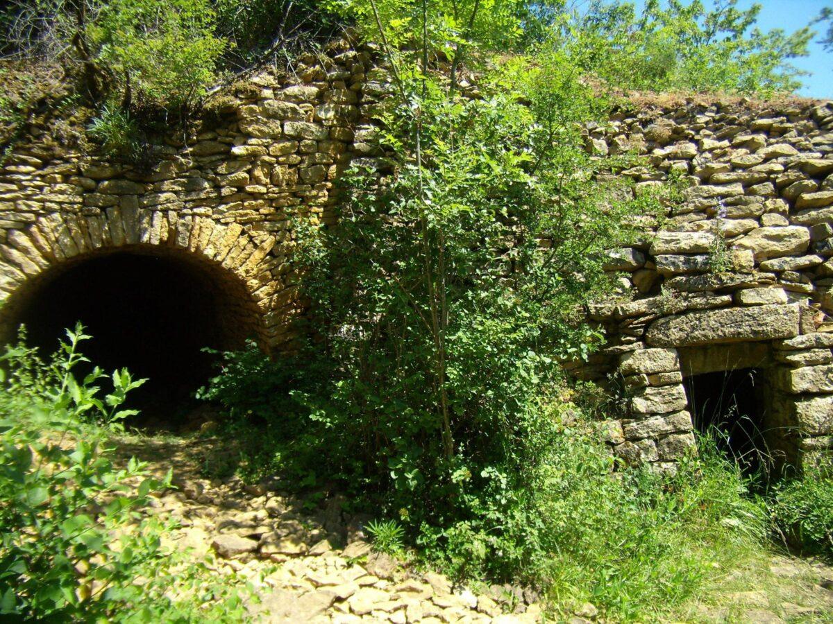 Tunnels de carrières dans les Monts d’Or