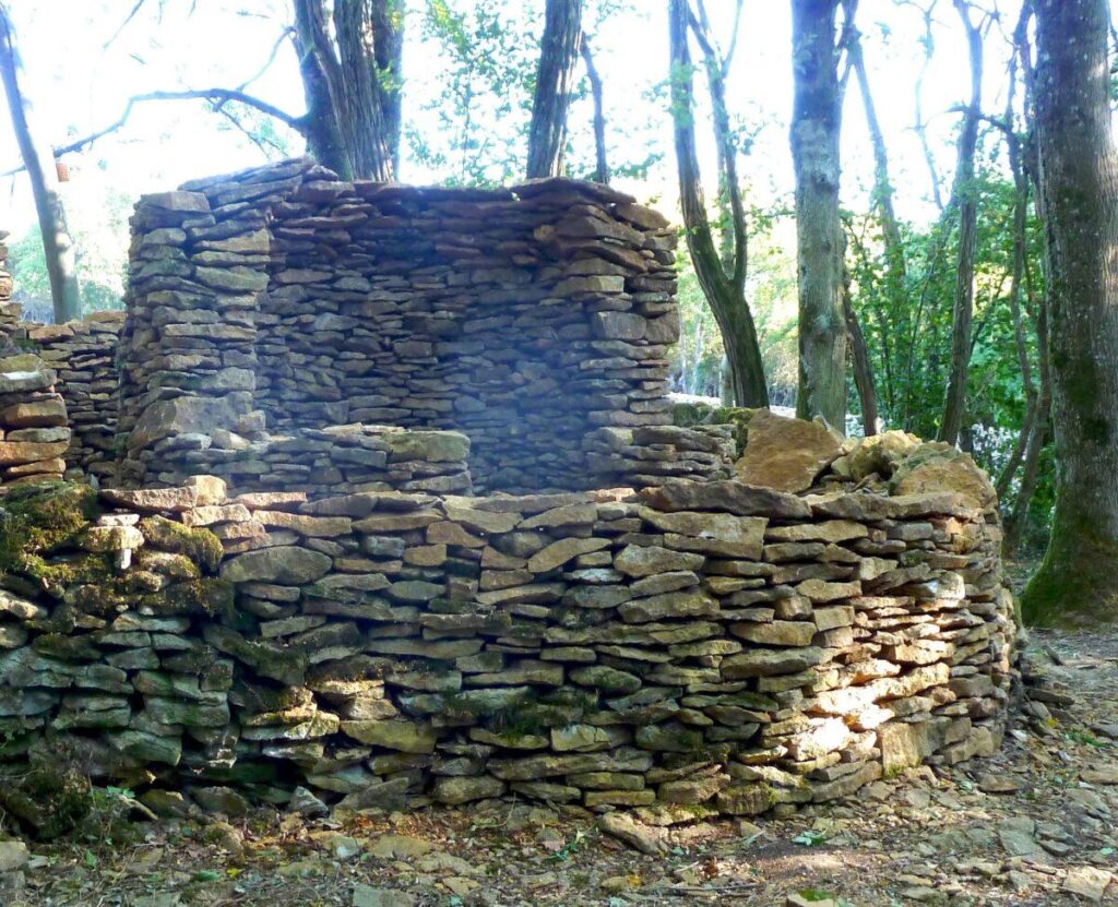 Voûte en encorbellement